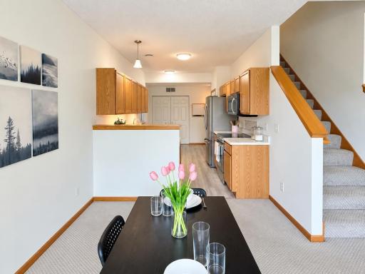 11193 204th Street W, 201, Lakeville, MN 55044