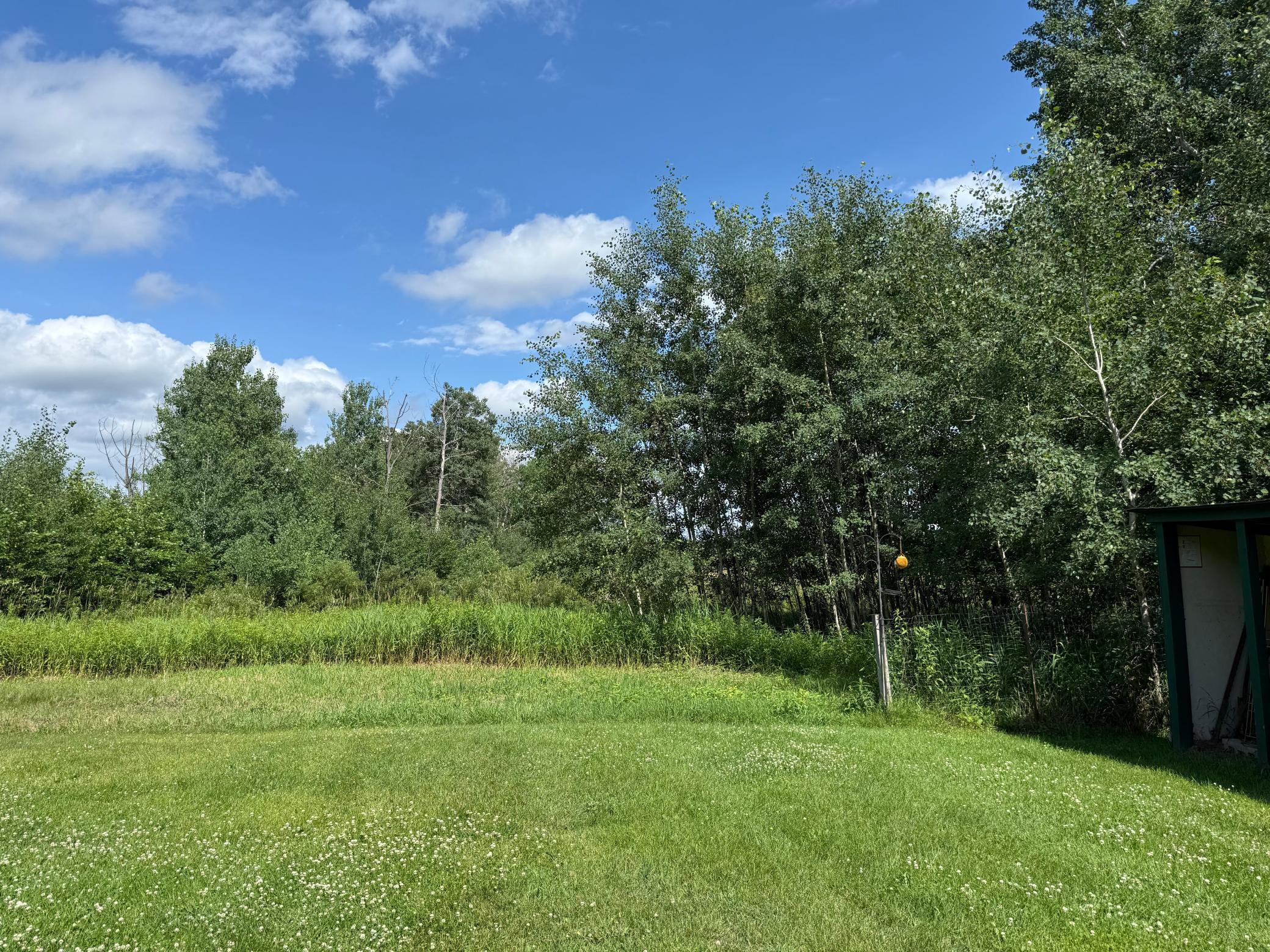 15-1/2 acres of land! Owners raised cattle and alpacas at one time.