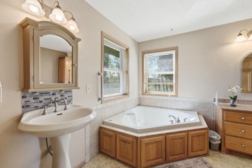 2780 229th Avenue NW, Bethel, MN 55005