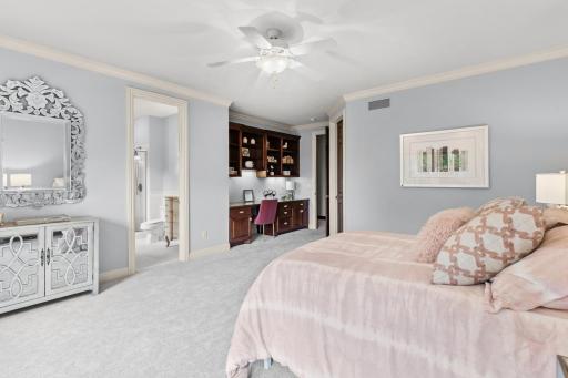 9991 Dell Road, Eden Prairie, MN 55347