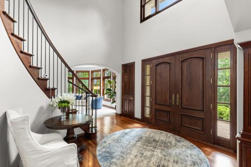 9991 Dell Road, Eden Prairie, MN 55347