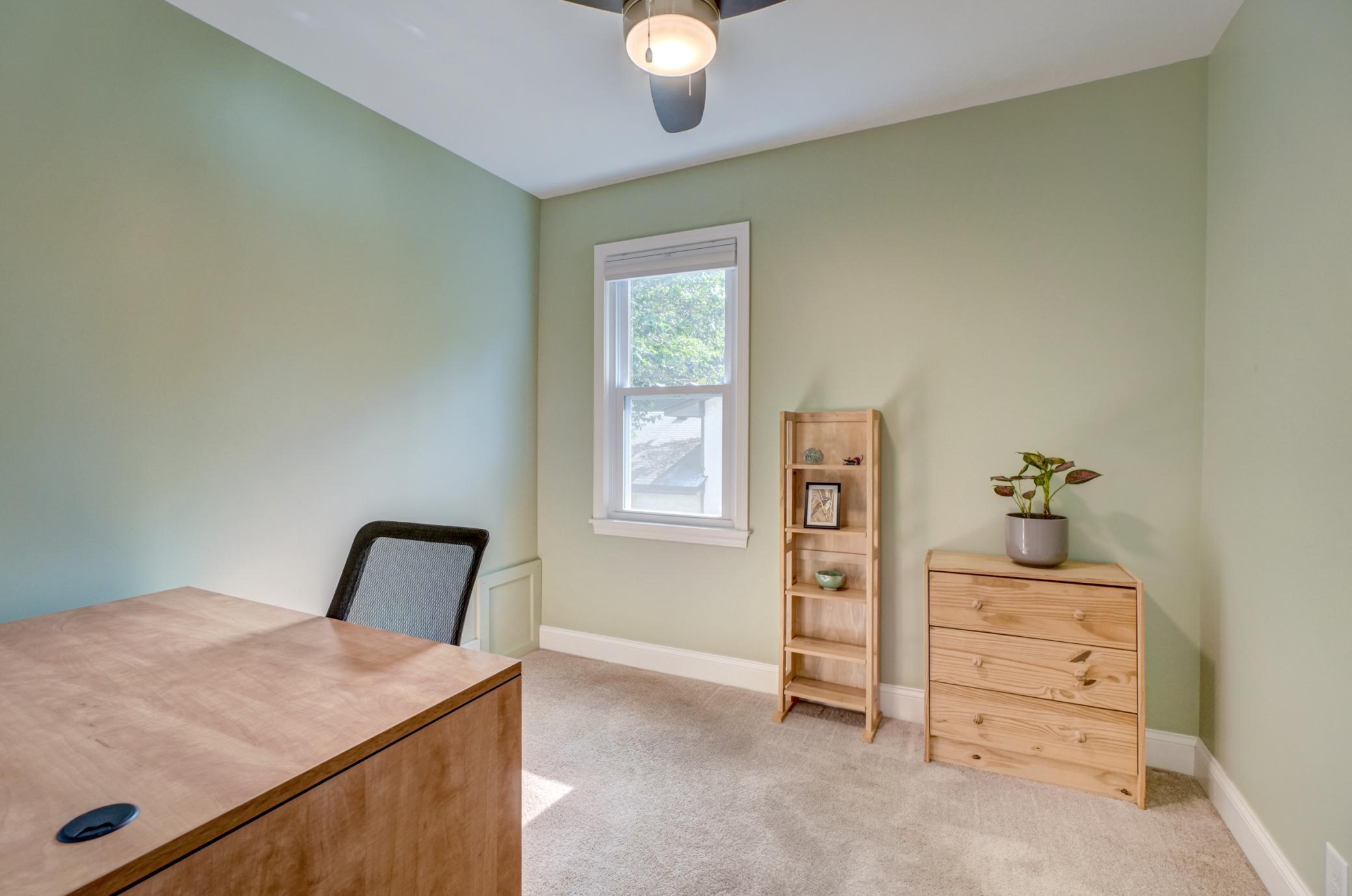 950 Juno Ave-41.jpg
