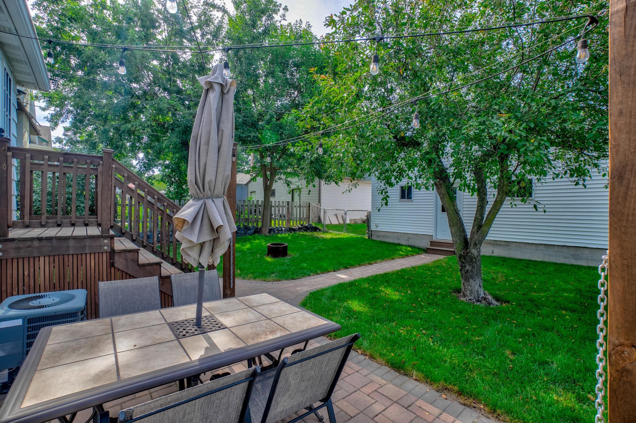 950 Juno Ave-58.jpg