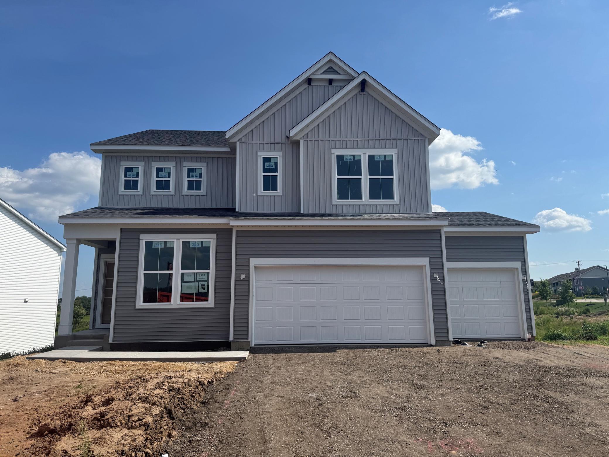 6307 Highland Hills Ln S Exterior