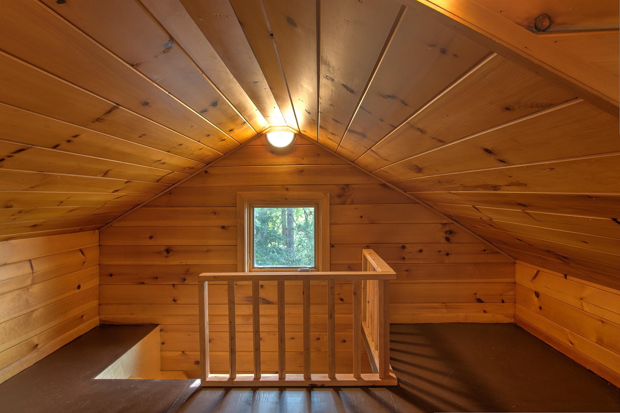 Large Bonus Room Upstairs
