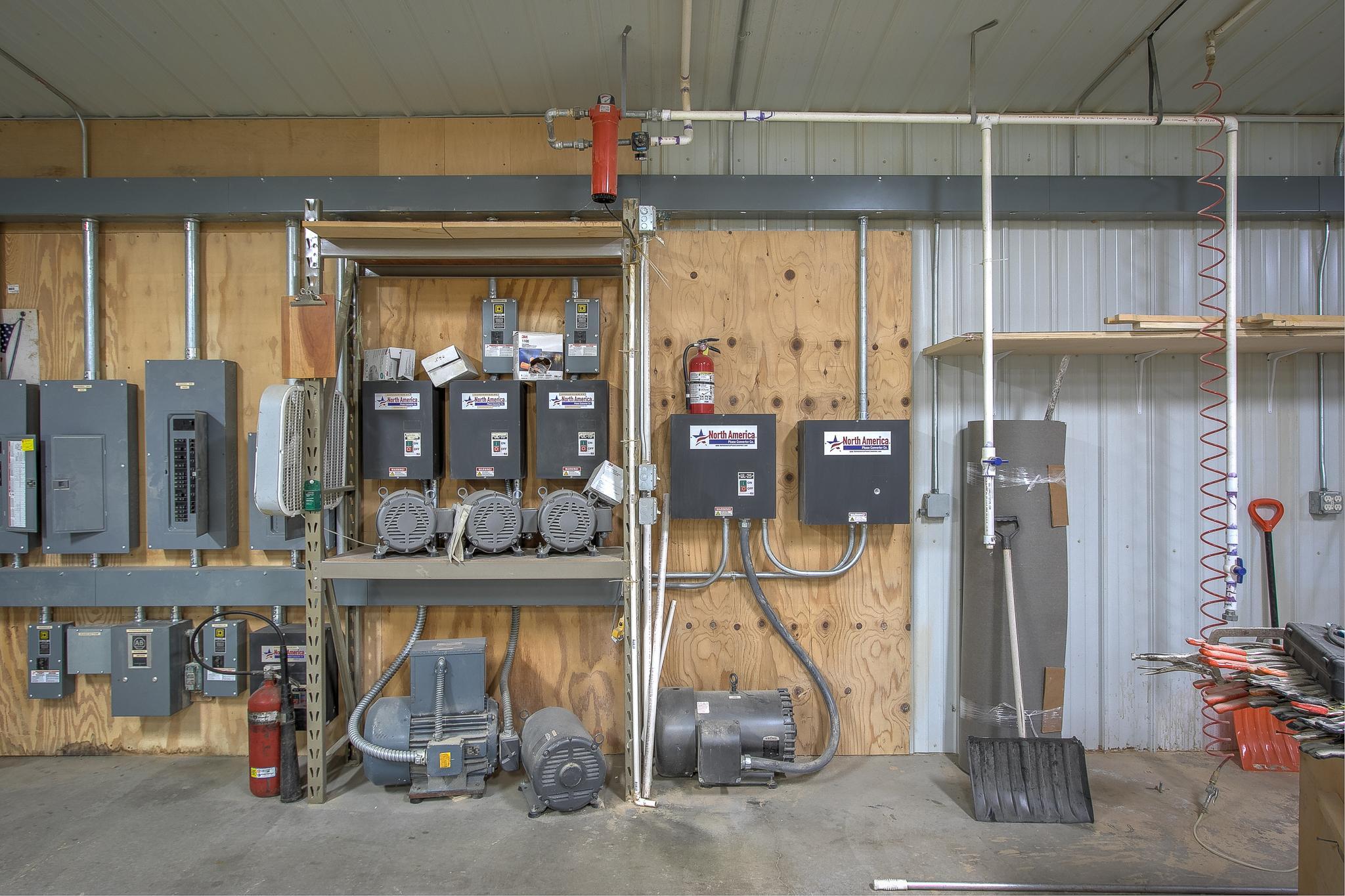 3 Phase-800 Amp Service