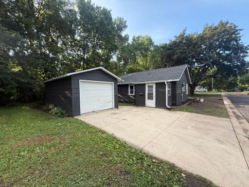 722 11th Street NW, Willmar, MN 56201