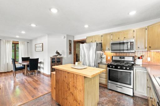 17-web-or-mls-A7404097.jpg