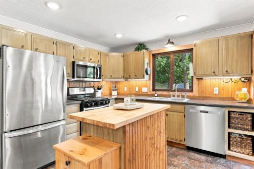 18-web-or-mls-A7404082.jpg