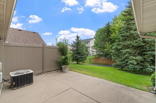 3700 Ladyslipper Lane N, Brooklyn Park, MN 55443
