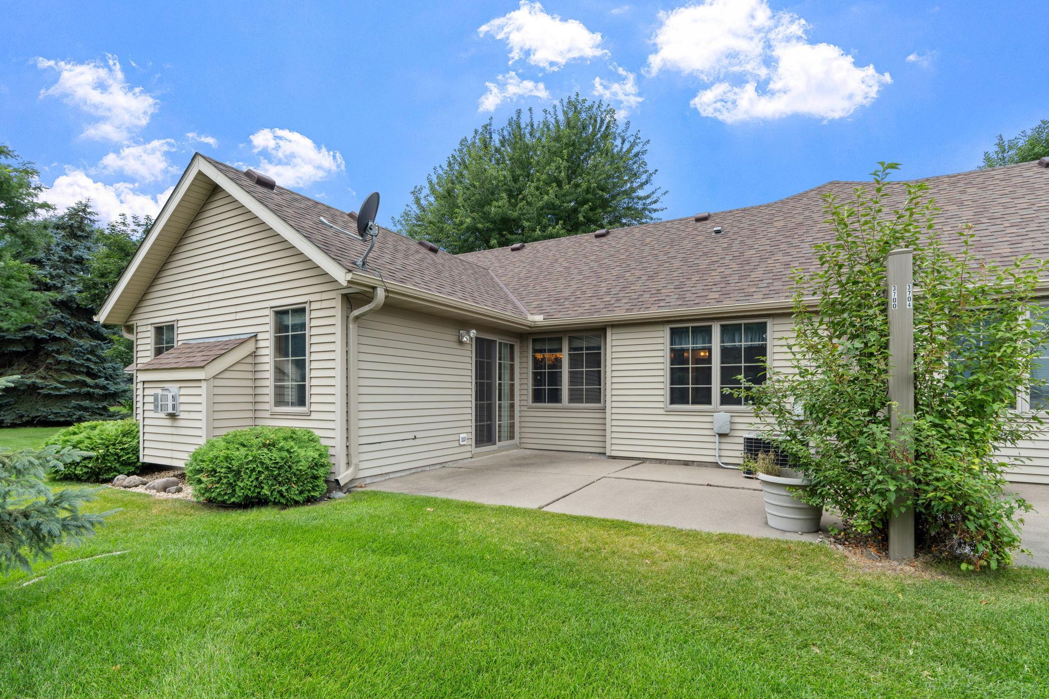 9-web-or-mls-3700 Ladyslipper N-5.jpg