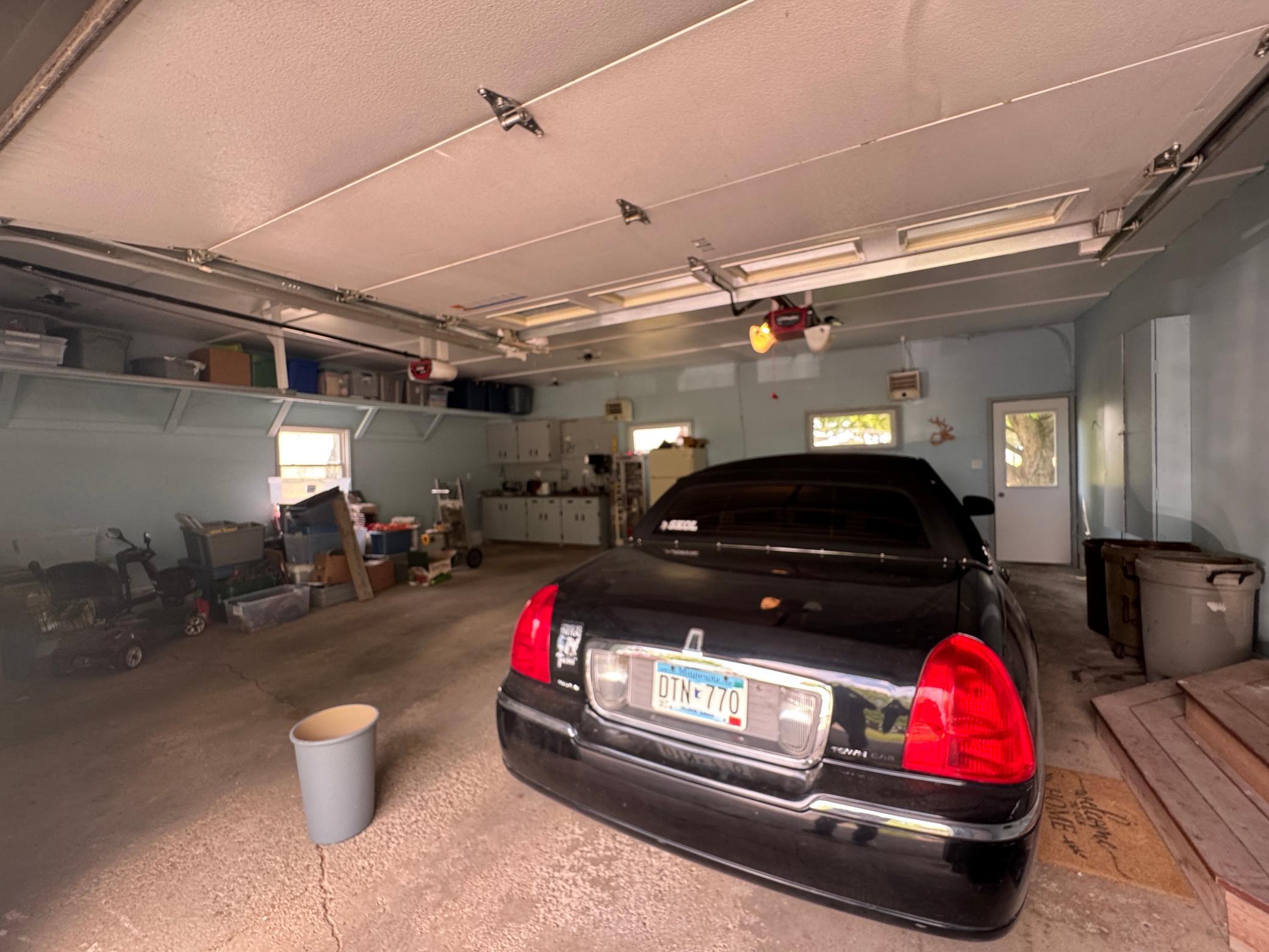 Huge 2 Car Garage