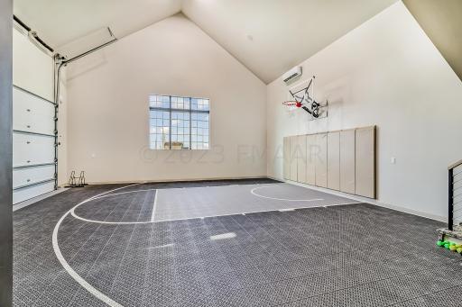 773 5 Avenue N, Casselton, ND 58012