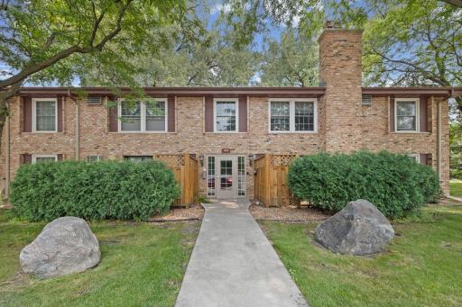 4600 Cedar Lake Road S, 2, Saint Louis Park, MN 55416