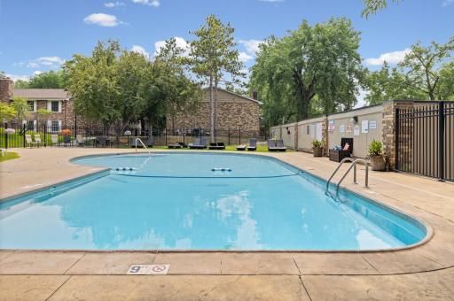4600 Cedar Lake Road S, 2, Saint Louis Park, MN 55416
