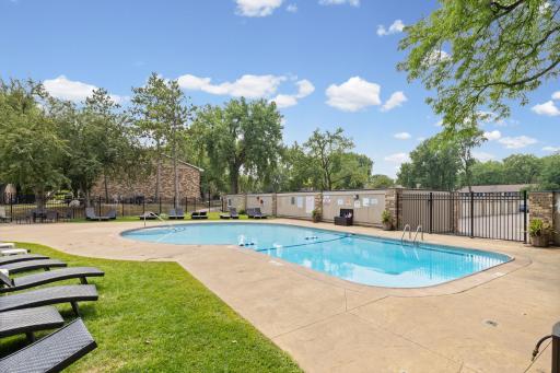 4600 Cedar Lake Road S, 2, Saint Louis Park, MN 55416