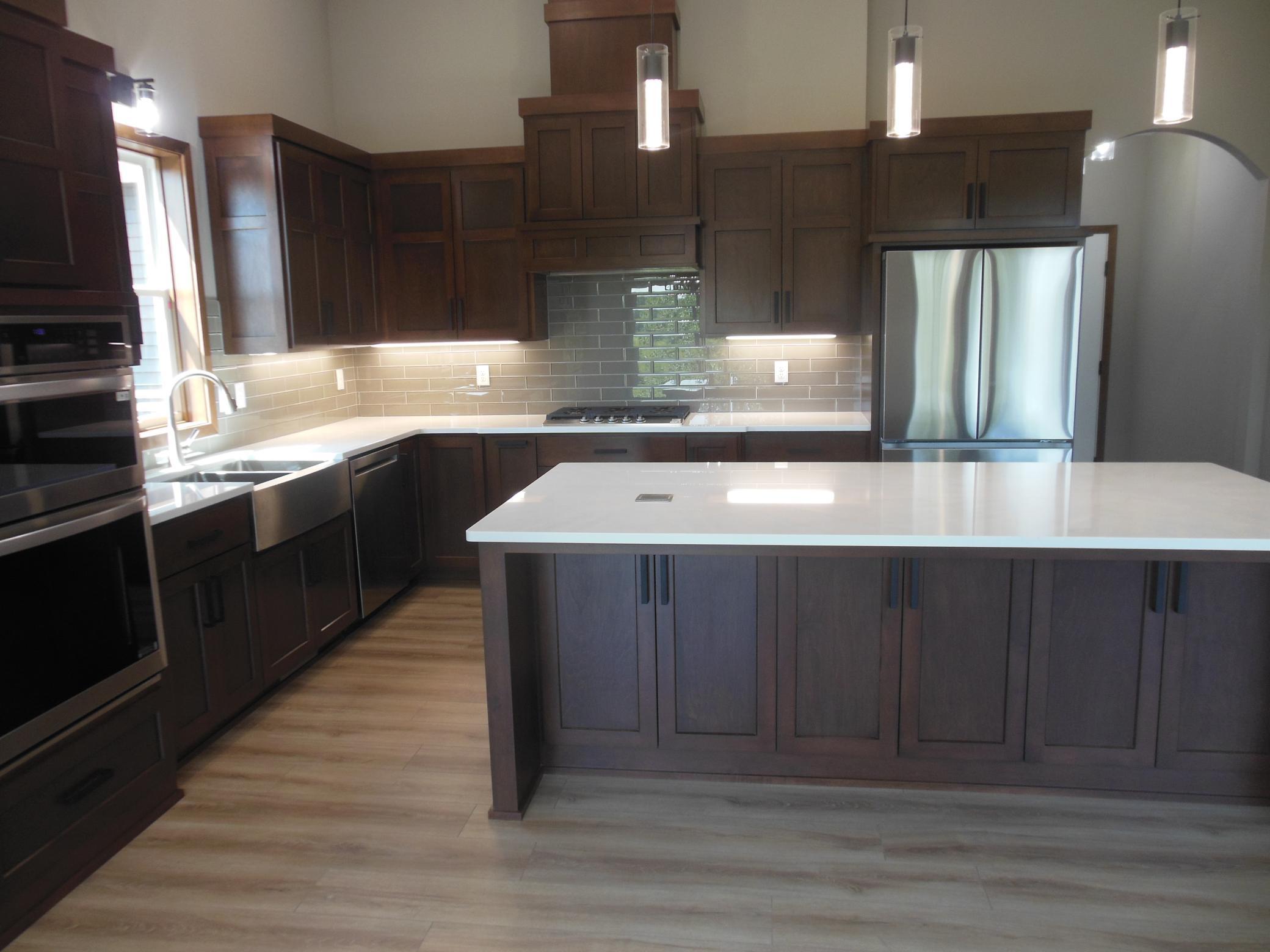 Kitchen 2.jpeg
