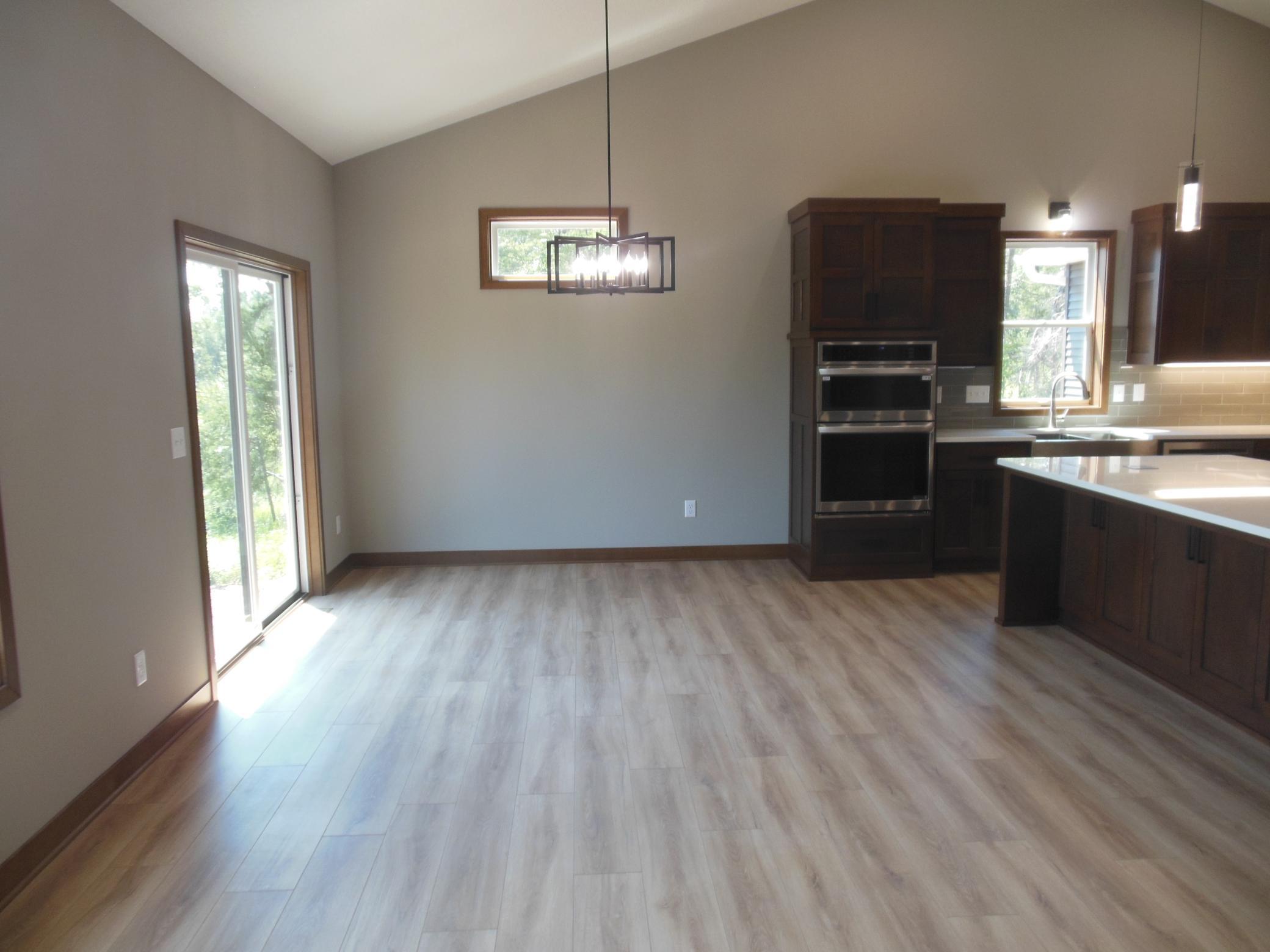 Dining Area.jpeg