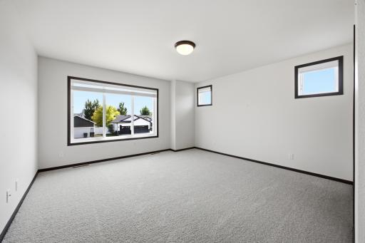 810 Albert Drive W, West Fargo, ND 58078