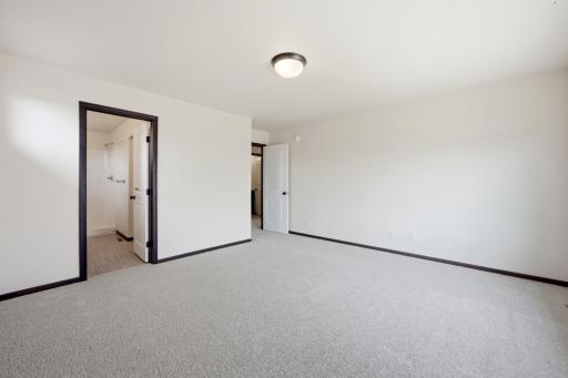 810 Albert Drive W, West Fargo, ND 58078
