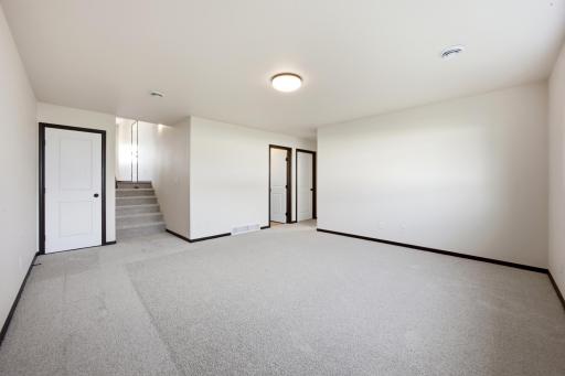 810 Albert Drive W, West Fargo, ND 58078