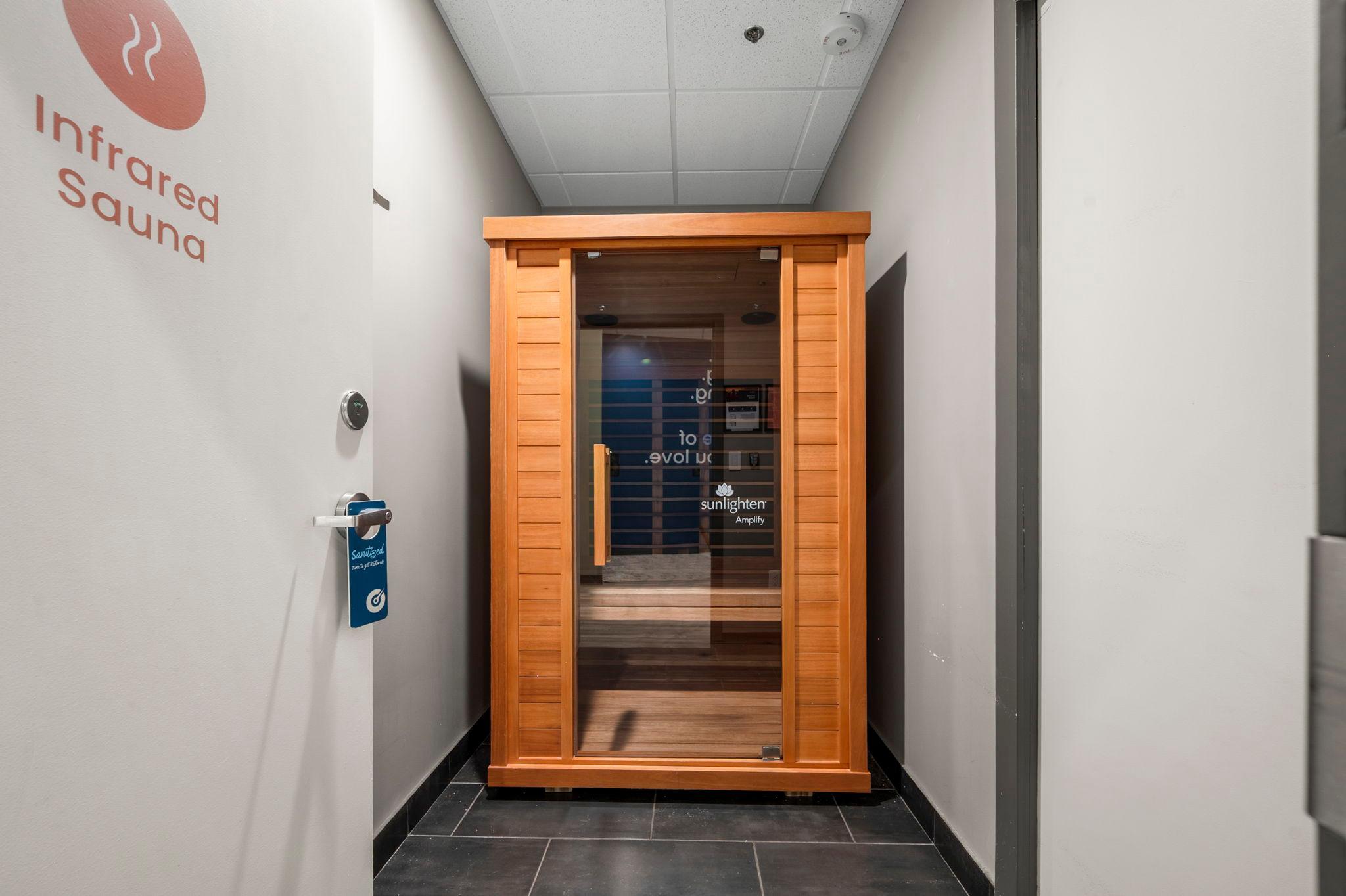 43-web-or-mls-1700 Plymouth Rd suite b-45.jpg