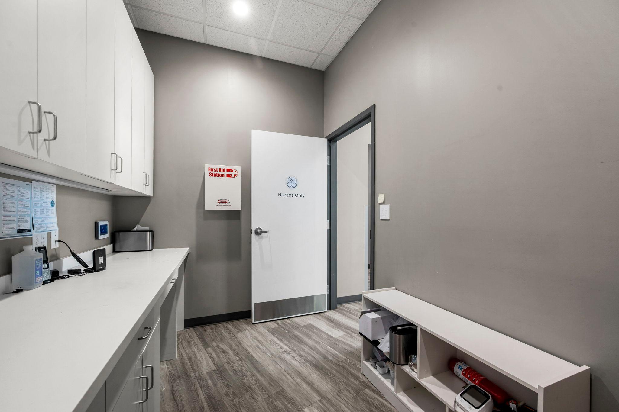 71-web-or-mls-1700 Plymouth Rd suite b-185.jpg