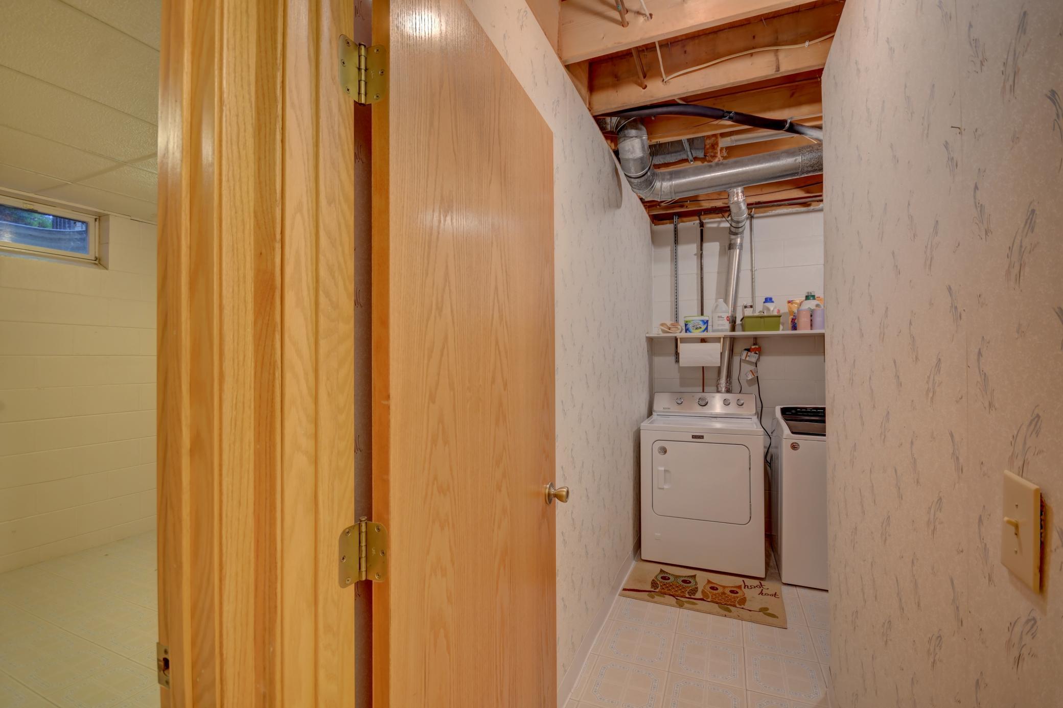 Laundry Room | Lower Level