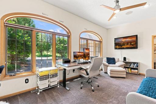 1084 Parkview Lane, Victoria, MN 55386