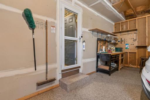 2 steps into townhouse from the garage
