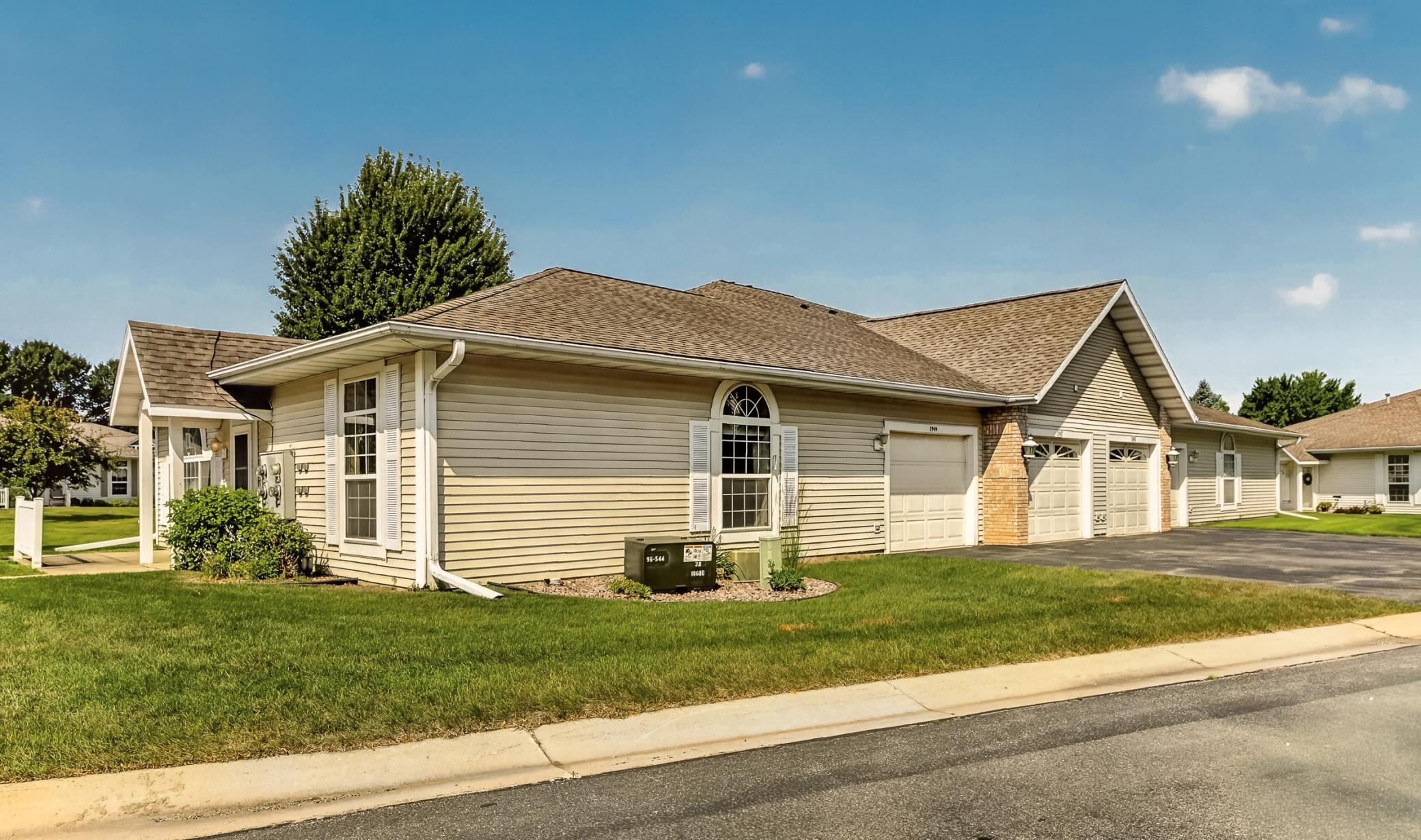 Attached Garage