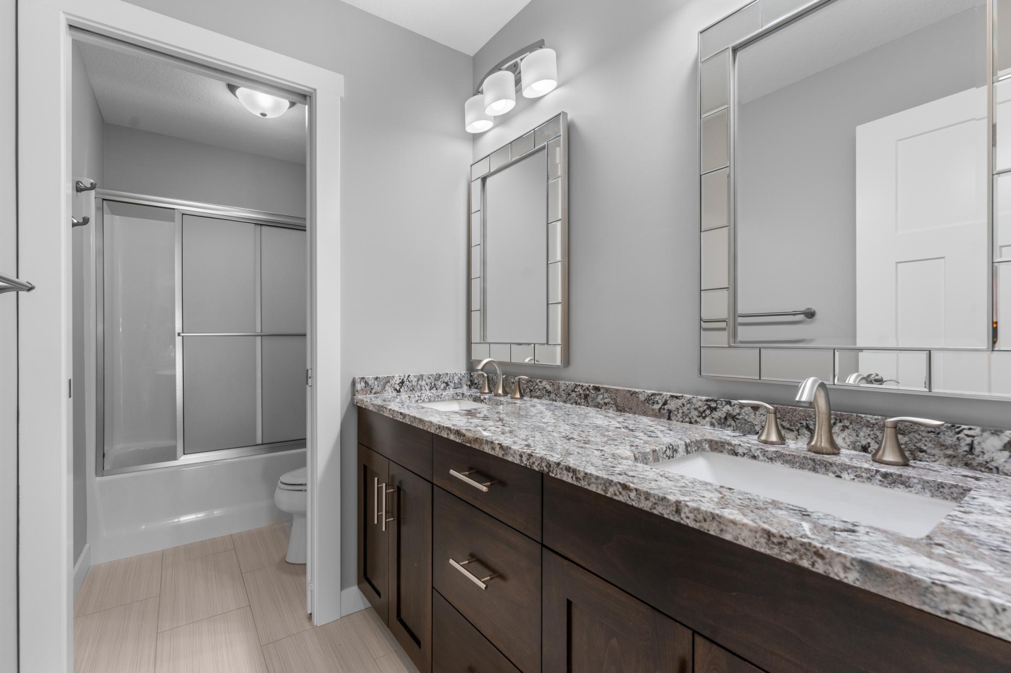 2nd Level Full Bathroom