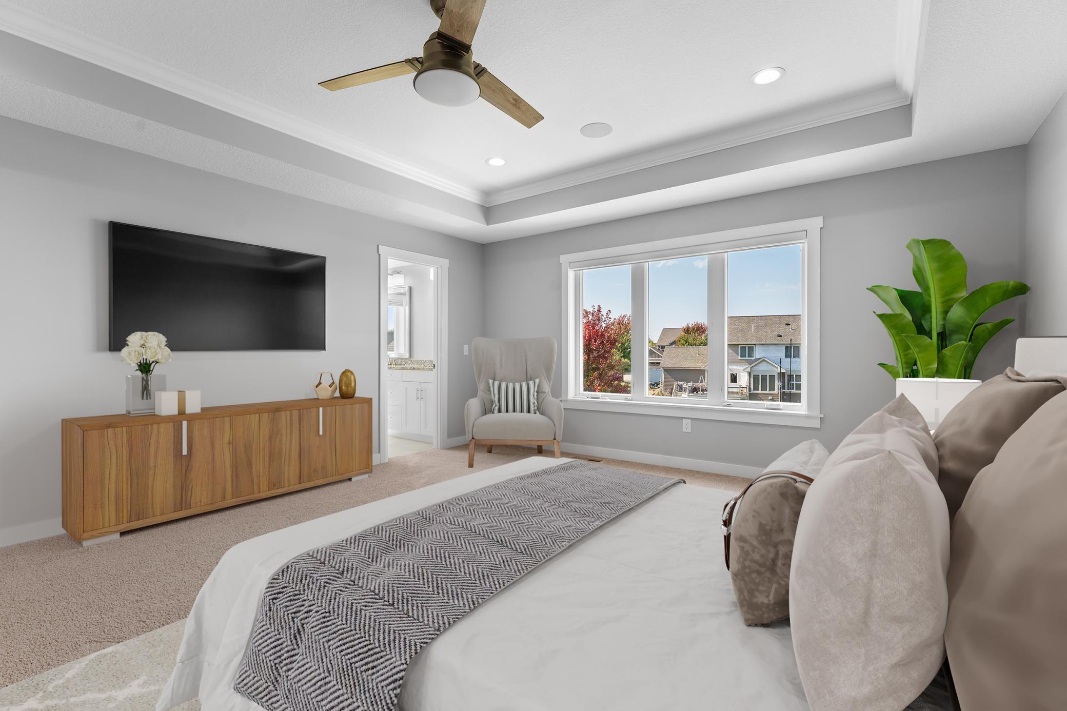 Natural light and Sunset Views