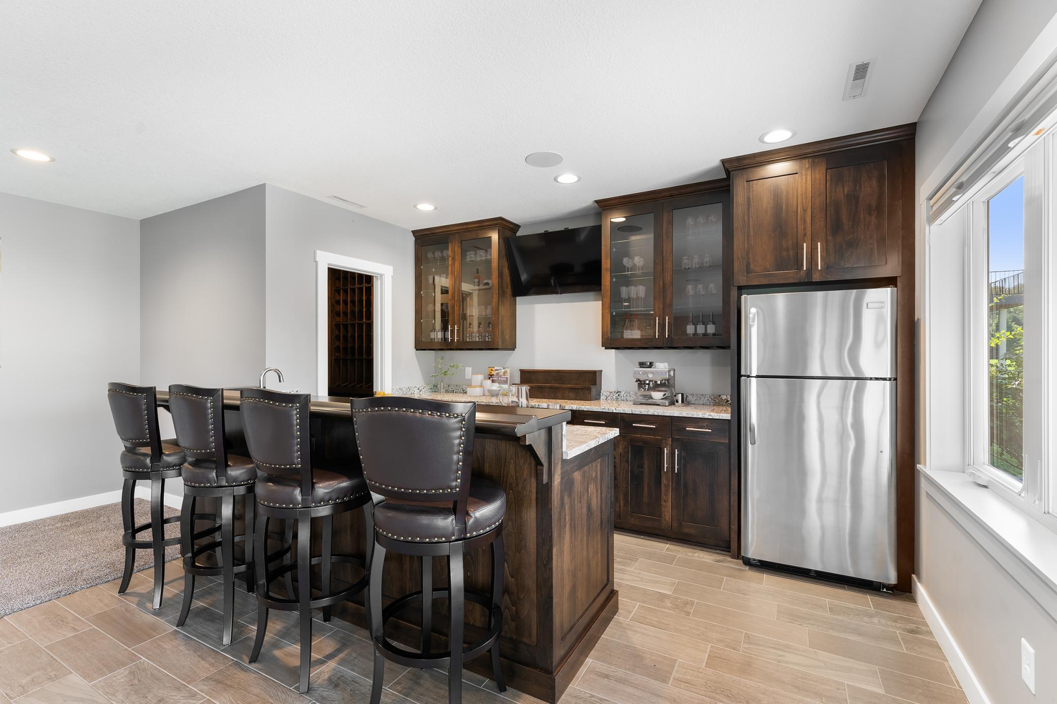 Defined Full Wet Bar