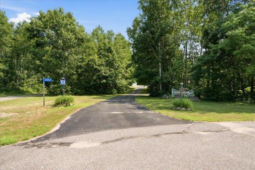 10157 Pin Oak Lane, Brainerd, MN 56401