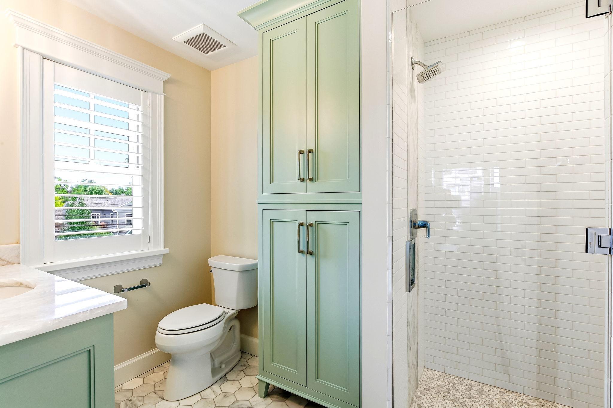 58-web-or-mls-5433-Oaklawn-Ave-58.jpg