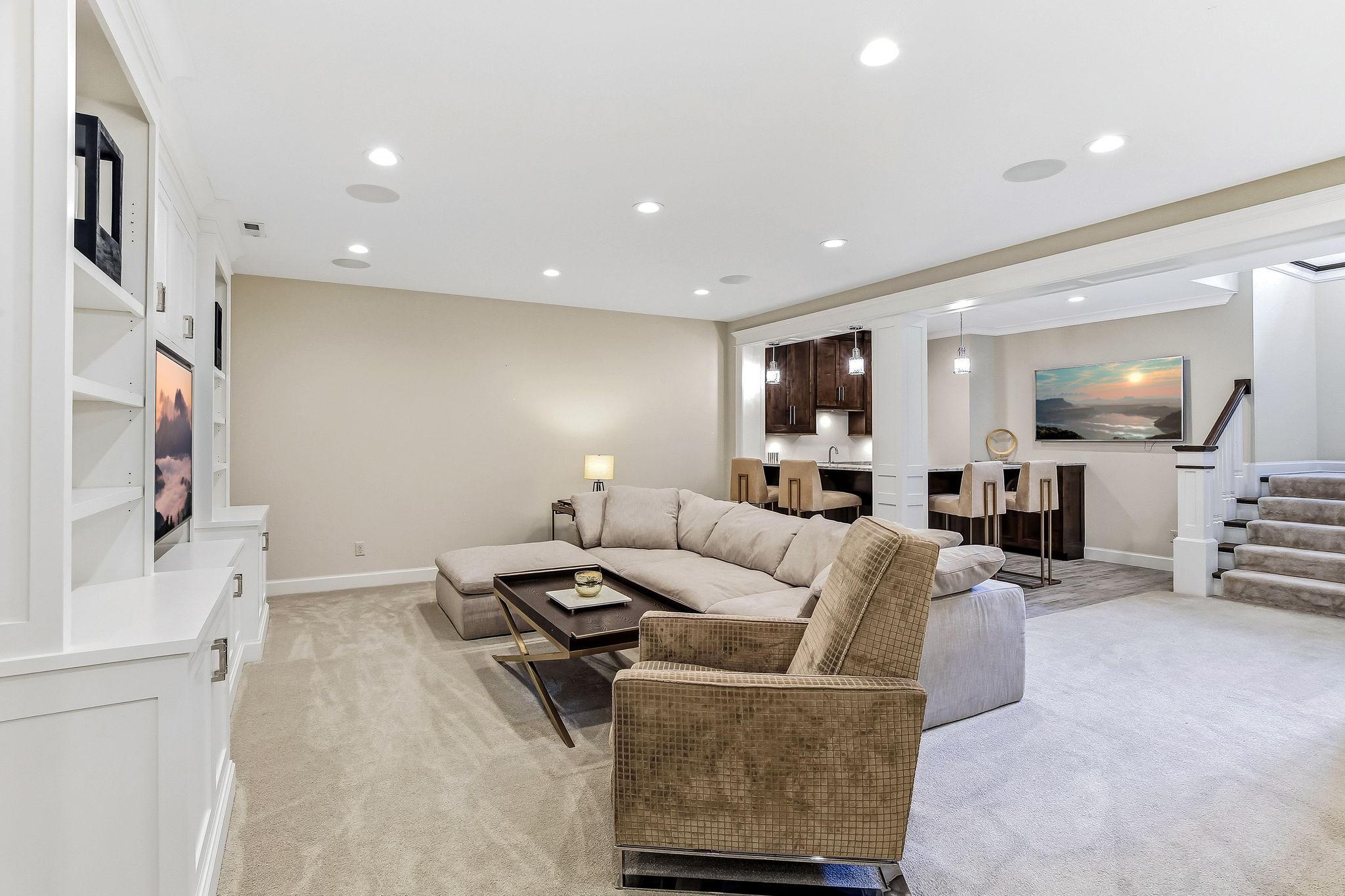 67-web-or-mls-5433-Oaklawn-Ave-67.jpg