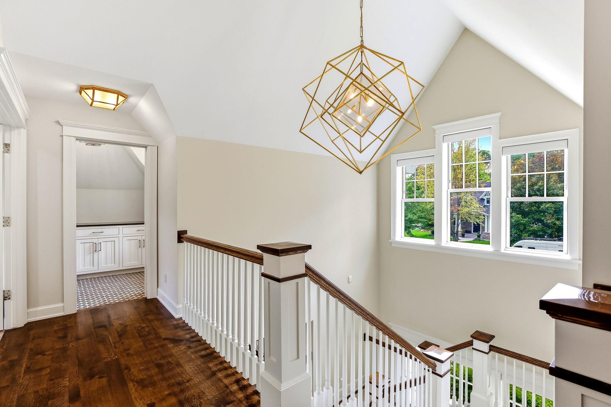 35-web-or-mls-5433-Oaklawn-Ave-35.jpg