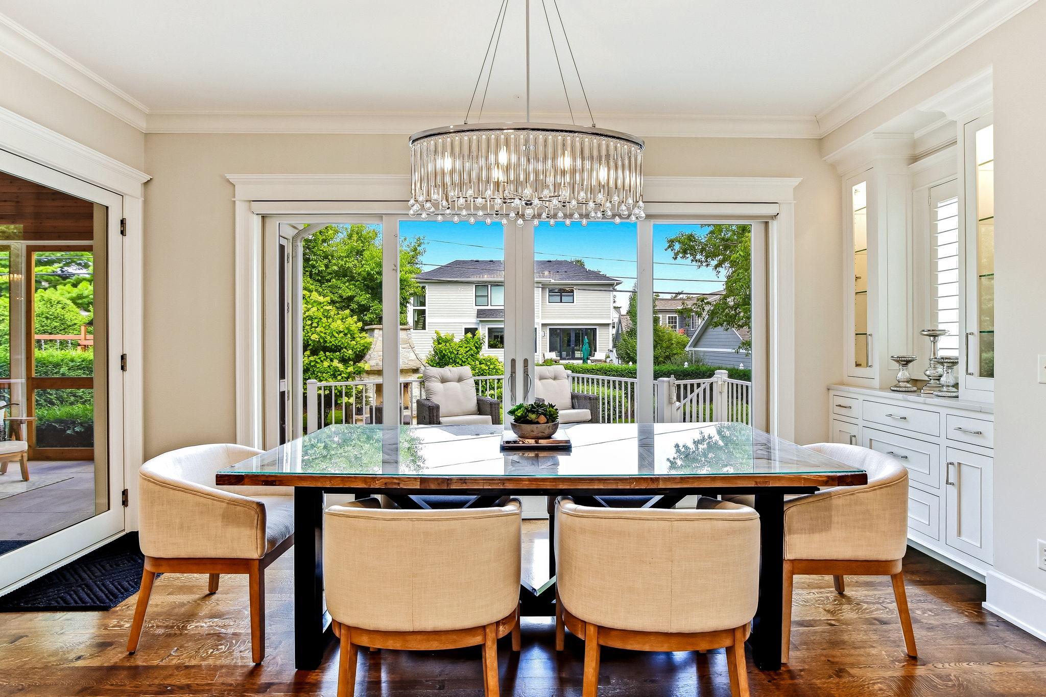12-web-or-mls-5433-Oaklawn-Ave-12.jpg