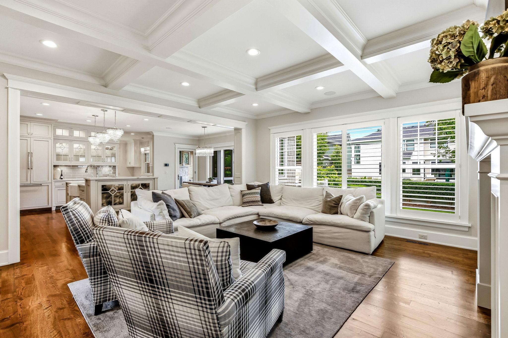 8-web-or-mls-5433-Oaklawn-Ave-08.jpg