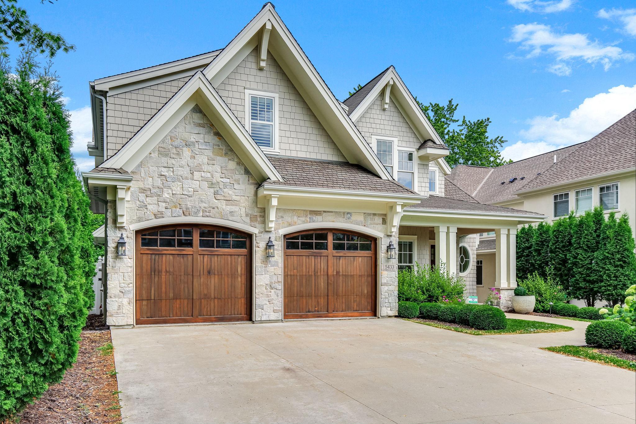 3-web-or-mls-5433-Oaklawn-Ave-03.jpg