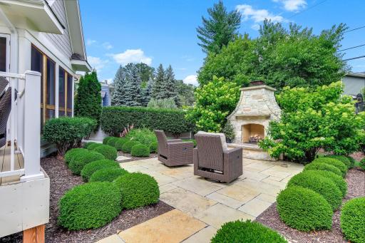 5433 Oaklawn Avenue, Edina, MN 55424