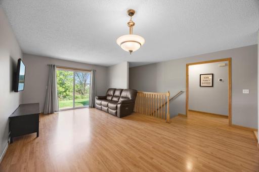 10390 64th Street NE, Albertville, MN 55301