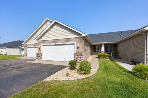 10390 64th Street NE, Albertville, MN 55301