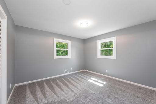 300 Viking Drive, Mankato, MN 56001