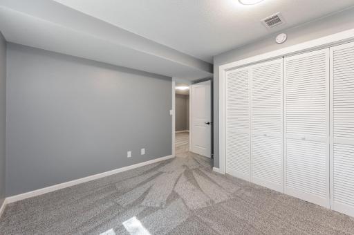 300 Viking Drive, Mankato, MN 56001