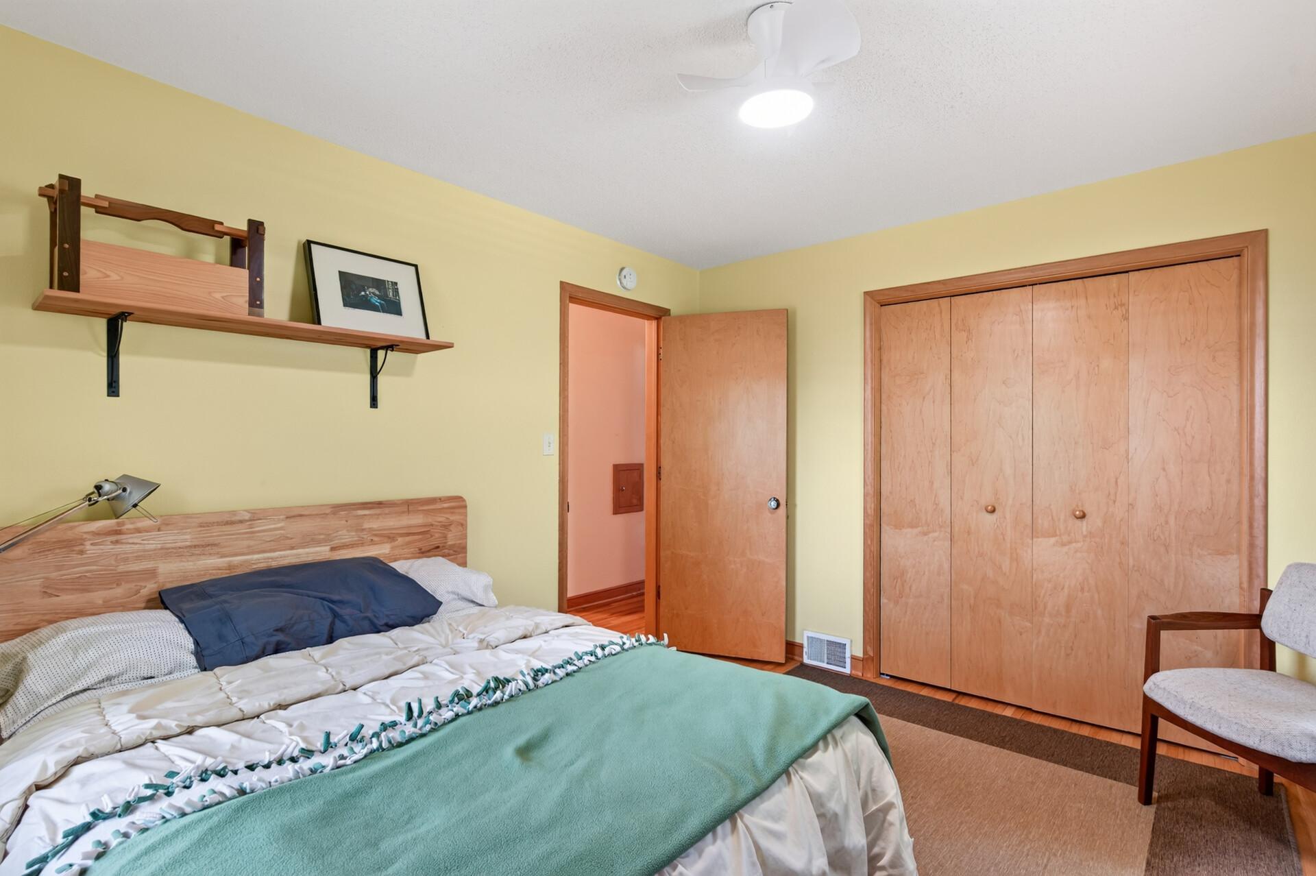 22_444_Lexington_Unit_222_mls.jpg