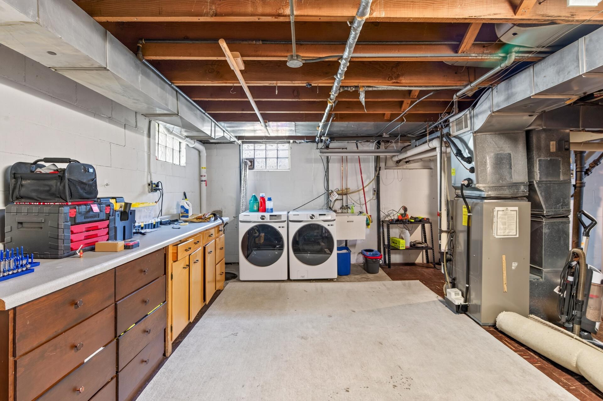 29_444_Lexington_Unit_229_mls.jpg