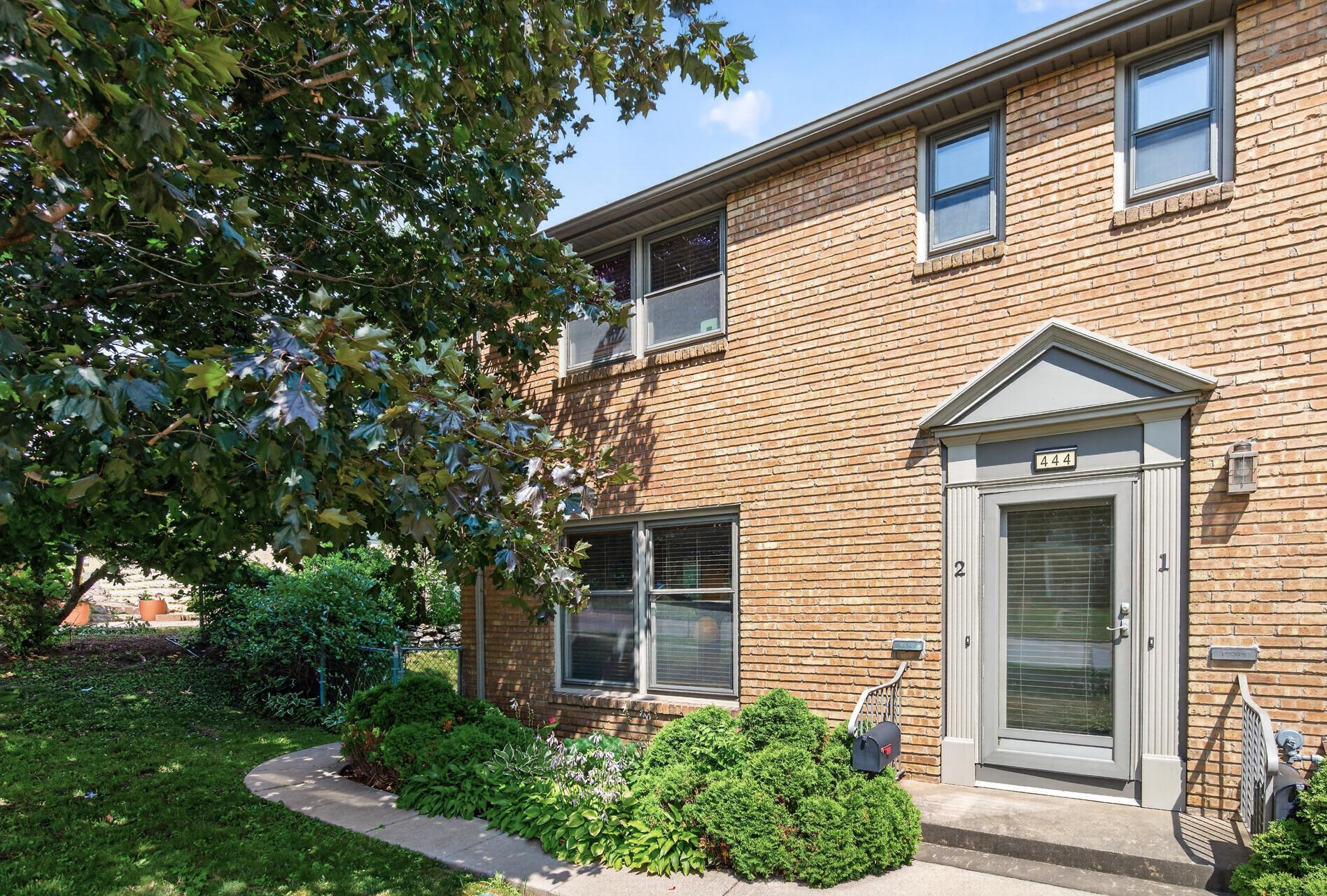 34_444_Lexington_Unit_234_mls.jpg