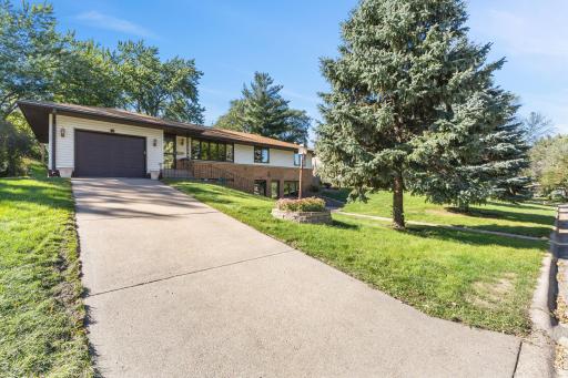 6740 4th Street NE, Minneapolis, MN 55432